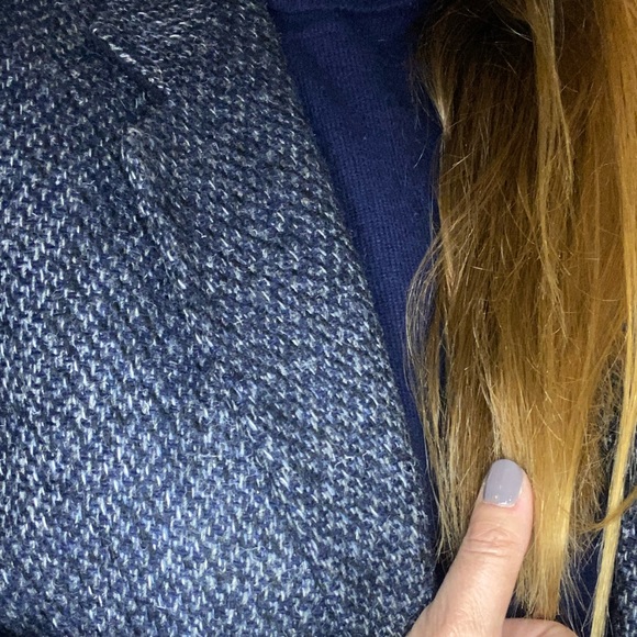 SMALL/MED. Stolen from the men’s closet.  Italian Wool/Alpaca vintage blazer. A+ - Picture 4 of 12